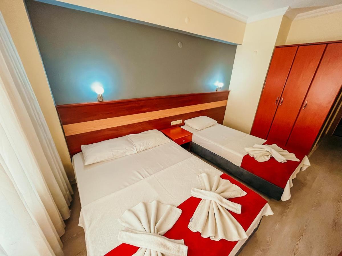 Hotel First Class Didim Esterno foto