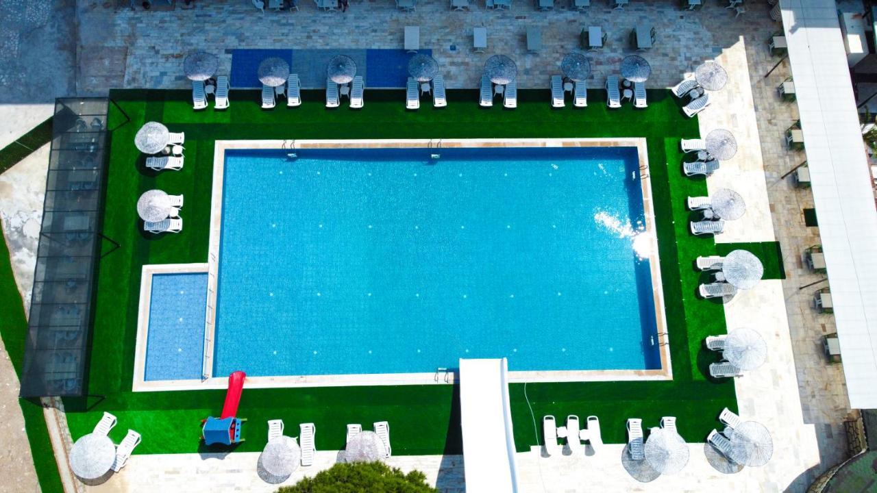 Hotel First Class Didim Esterno foto