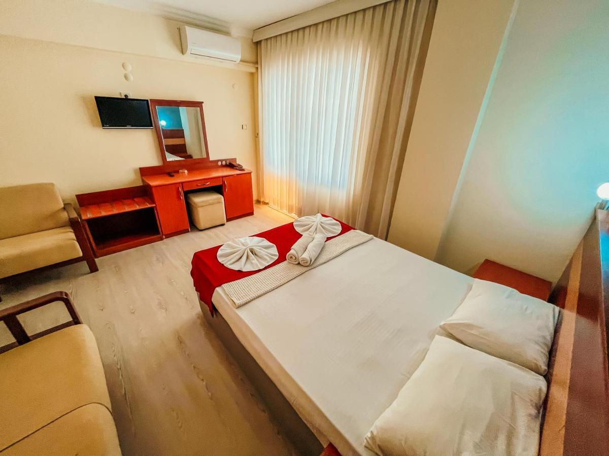 Hotel First Class Didim Esterno foto