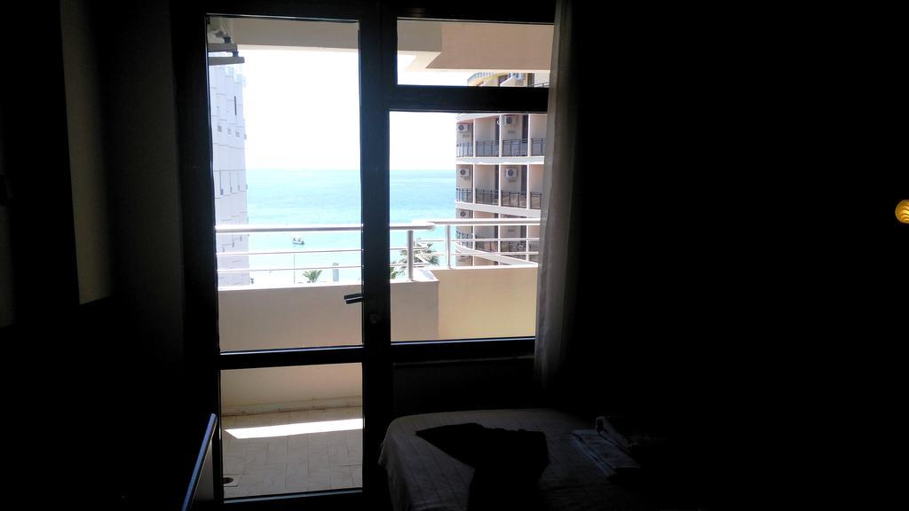 Hotel First Class Didim Esterno foto